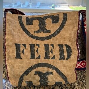 TORY BURCH x FEED Holt Renfrew Burlap Crossbody Bag RARE Red Strap
